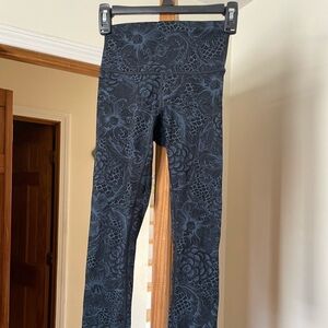 Lululemon Black High-Waisted Leggings, size 2